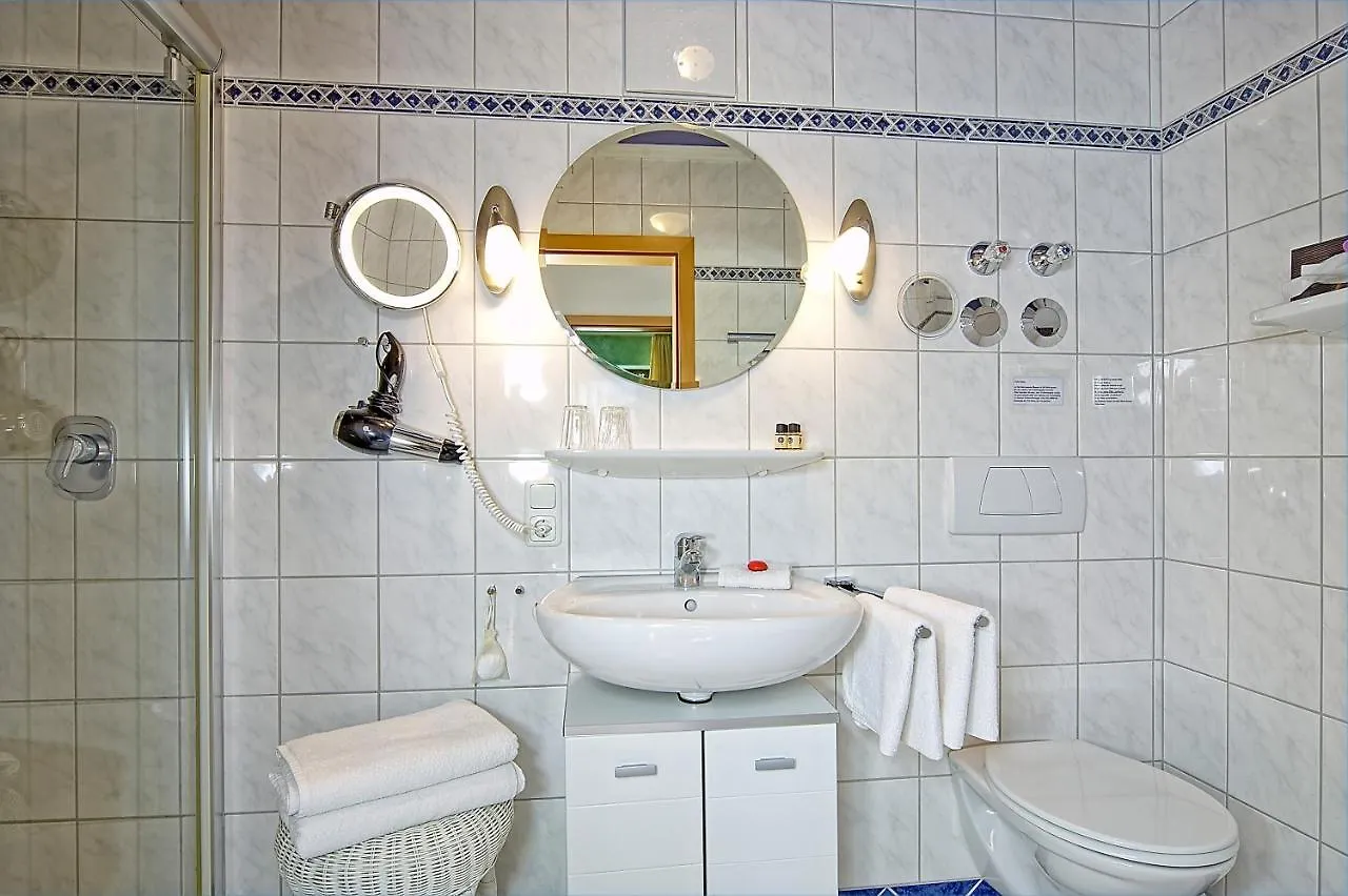 Ferienwohnungen Gaestehaus Laercheck Berchtesgaden Apartment