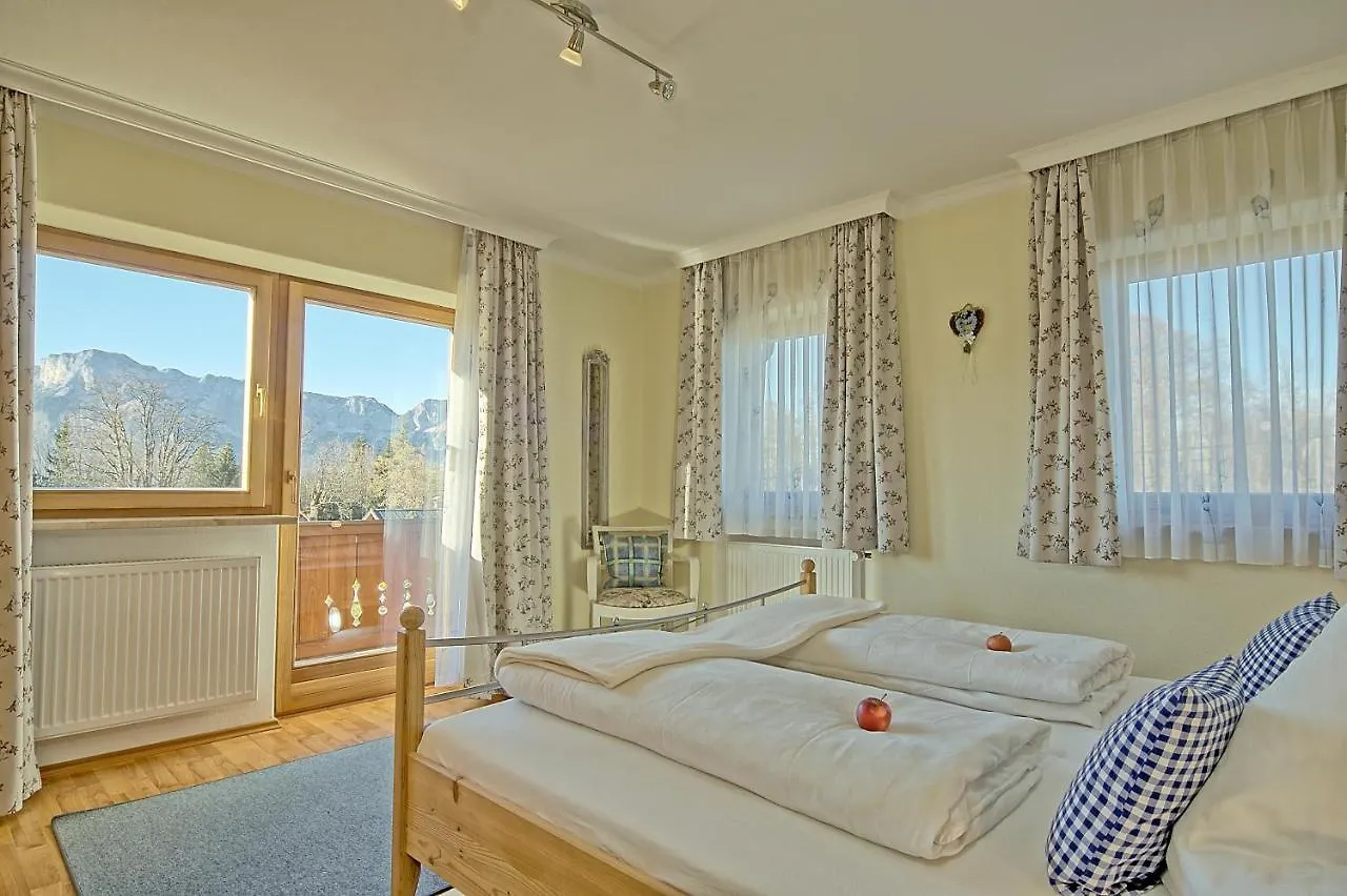Ferienwohnungen Gaestehaus Laercheck Berchtesgaden Apartment