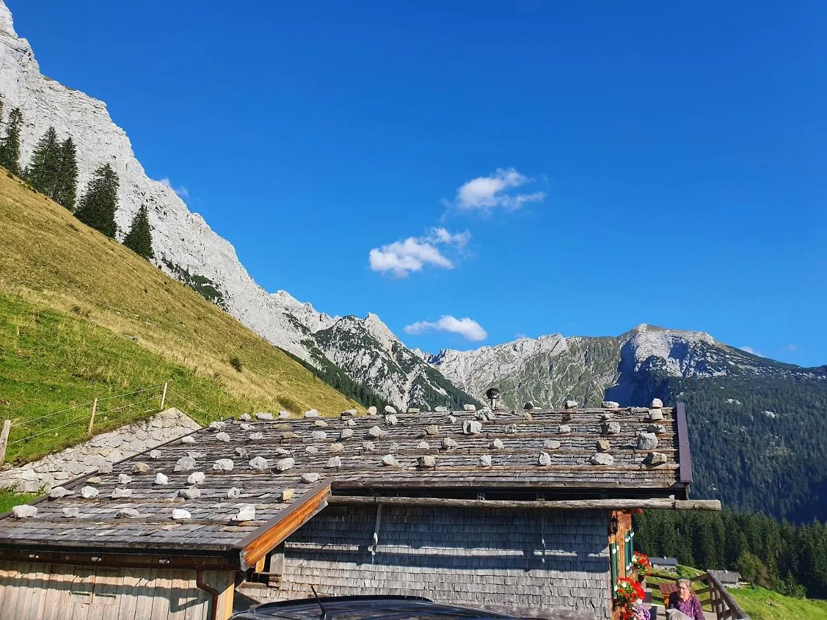 Ferienwohnungen Gaestehaus Laercheck Berchtesgaden